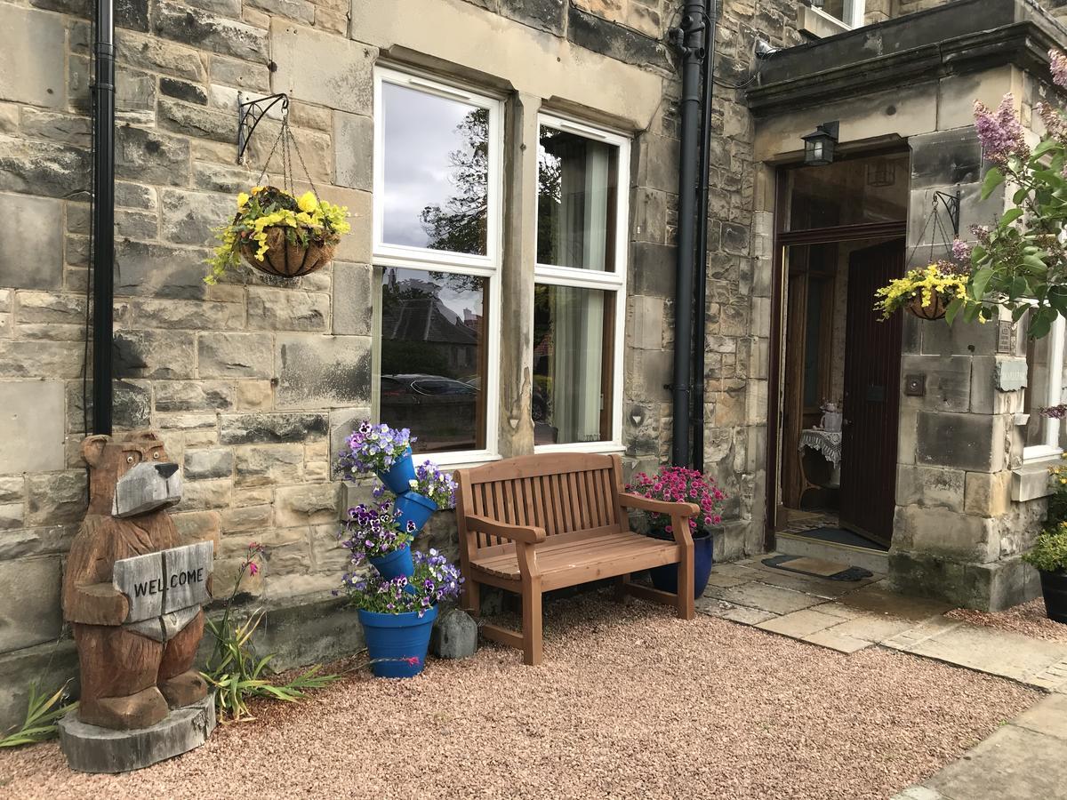 Dunclutha Guest House Leven  Exterior photo